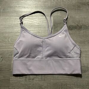 NIKE SPORTS BRA.